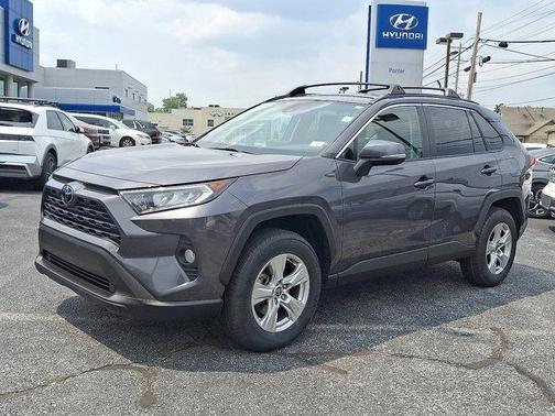2021 Toyota RAV4 XLE