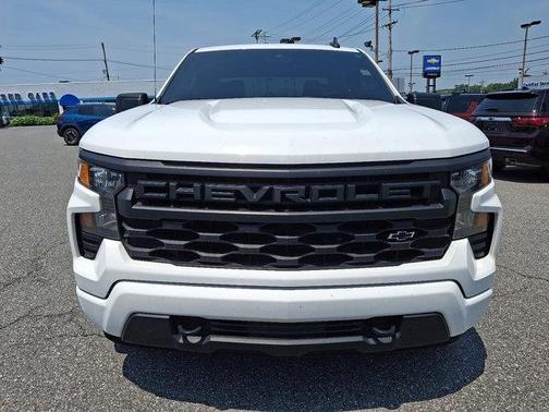 2022 Chevrolet Silverado 1500 Custom