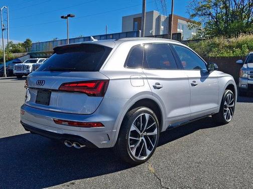 2023 Audi SQ5 3.0T Premium Plus
