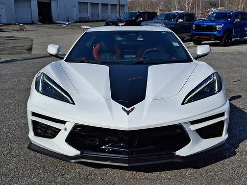 2025 Chevrolet Corvette Stingray w/2LT