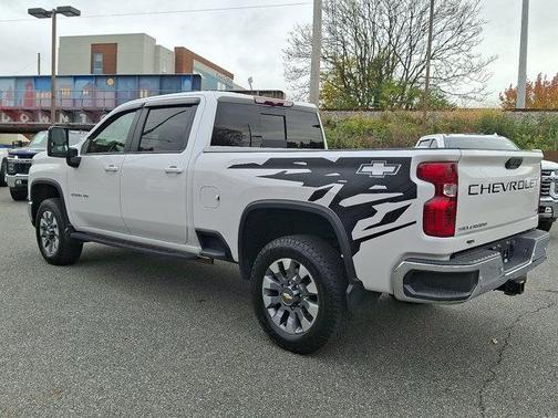 2024 Chevrolet Silverado 2500 LT