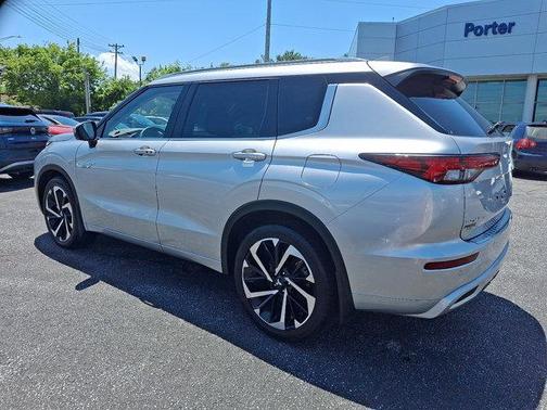 2023 Mitsubishi Outlander PHEV SEL