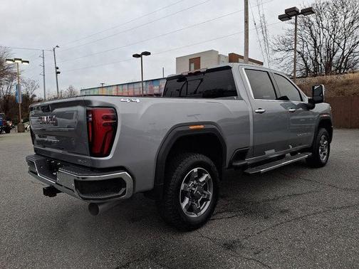 2025 GMC Sierra 2500 SLT