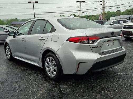 Classic Silver Metallic 2025 Toyota Corolla LE