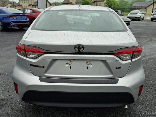 Classic Silver Metallic 2025 Toyota Corolla LE