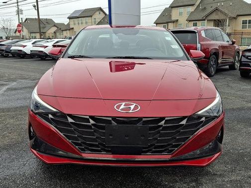 2023 Hyundai ELANTRA Limited