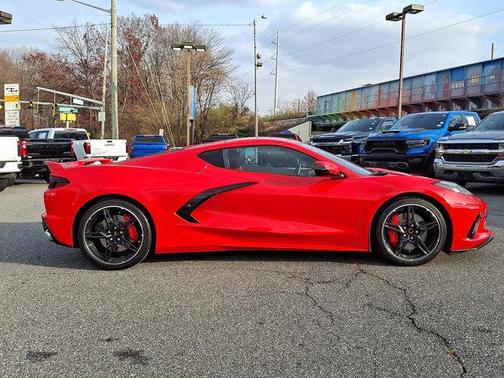 2020 Chevrolet Corvette Stingray w/2LT