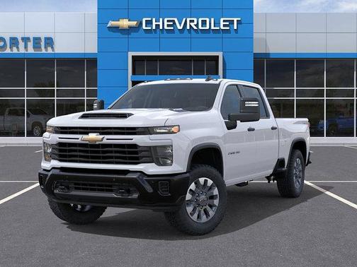Summit White 2026 Chevrolet Silverado 2500 Custom