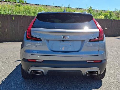 Silver Metallic 2023 Cadillac XT4 Premium Luxury