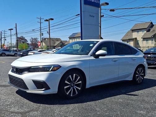 Platinum White Pearl 2024 Honda Civic EX-L