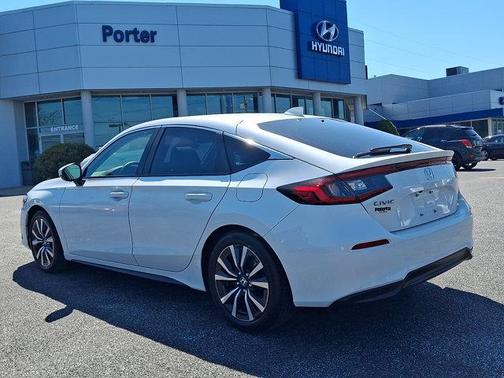 Platinum White Pearl 2024 Honda Civic EX-L