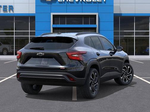 Mosaic Black Metallic 2026 Chevrolet Trax 2RS