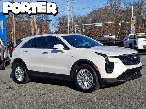 2024 Cadillac XT4 Luxury