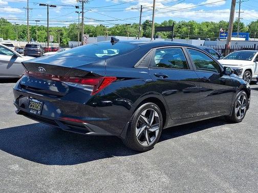 Onyx Black 2023 Hyundai ELANTRA SEL