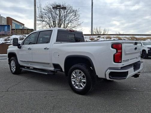 2024 Chevrolet Silverado 2500 High Country