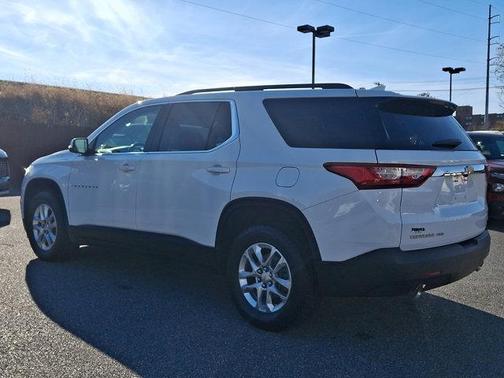 2021 Chevrolet Traverse LT Leather