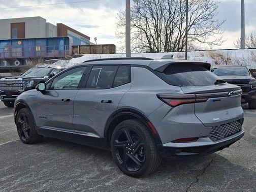 2024 Chevrolet Equinox EV RS