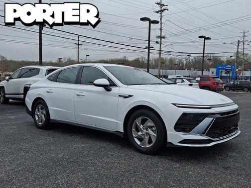 White 2025 Hyundai SONATA SE