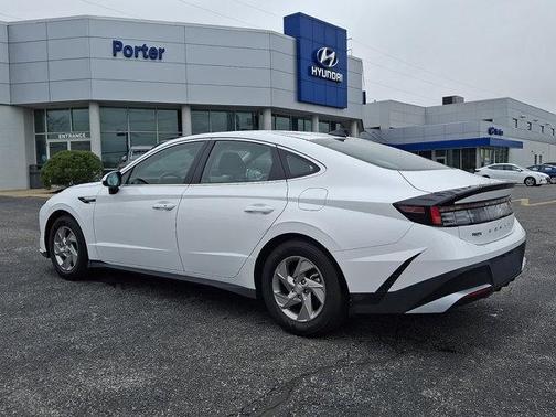 White 2025 Hyundai SONATA SE