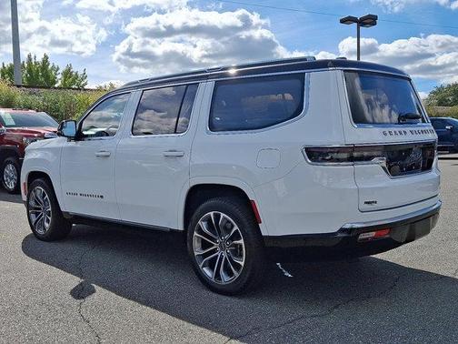 2024 Jeep Grand Wagoneer Series III