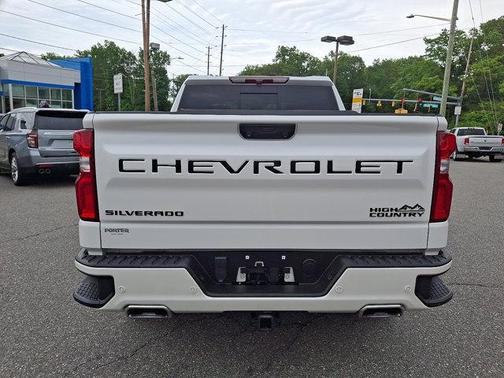 2022 Chevrolet Silverado 1500 High Country