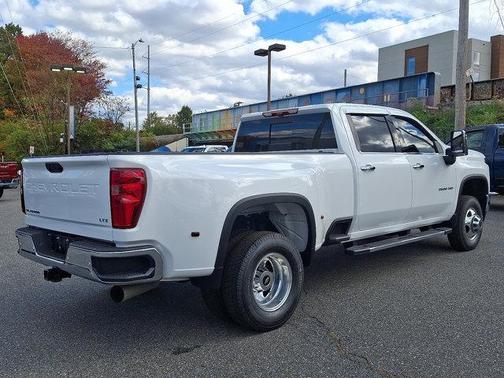2023 Chevrolet Silverado 3500 LTZ