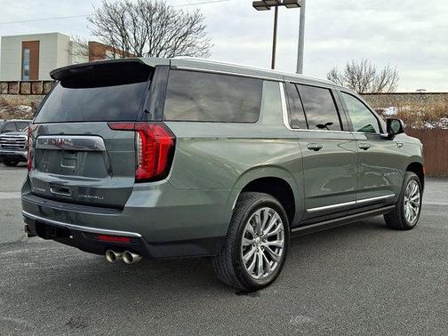 2024 GMC Yukon XL Denali