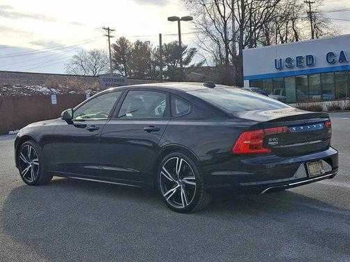 2020 Volvo S90 T6 R-Design