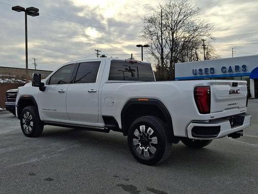 2025 GMC Sierra 2500 Denali