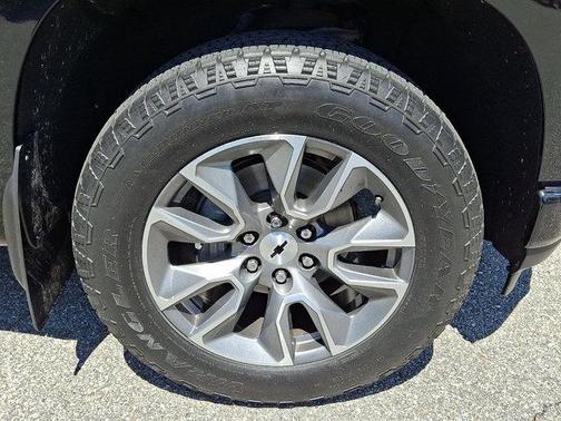 Black 2021 Chevrolet Silverado 1500 RST