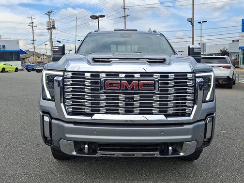 2025 GMC Sierra 3500 Denali
