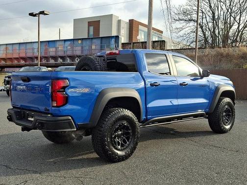 2025 Chevrolet Colorado ZR2