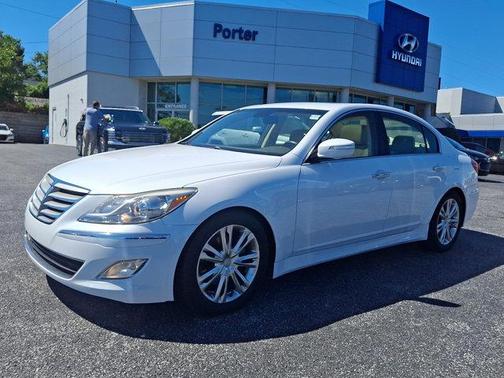 2014 Hyundai Genesis 3.8