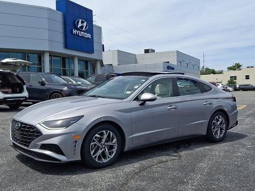 Silver 2023 Hyundai SONATA SEL