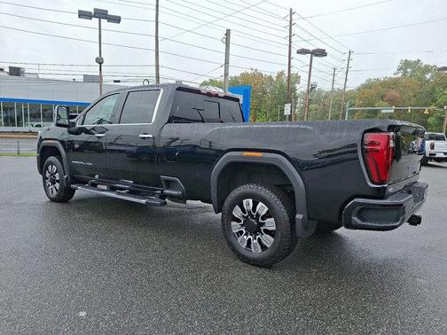 2025 GMC Sierra 2500 Denali