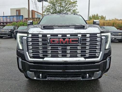 2025 GMC Sierra 2500 Denali