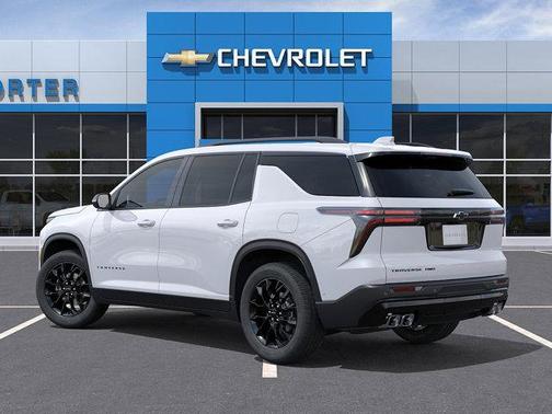 Summit White 2026 Chevrolet Traverse LT