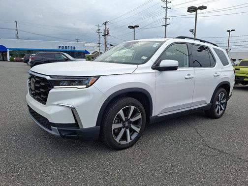 2023 Honda Pilot Touring