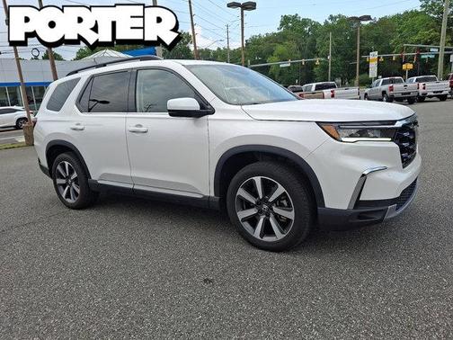 2023 Honda Pilot Touring