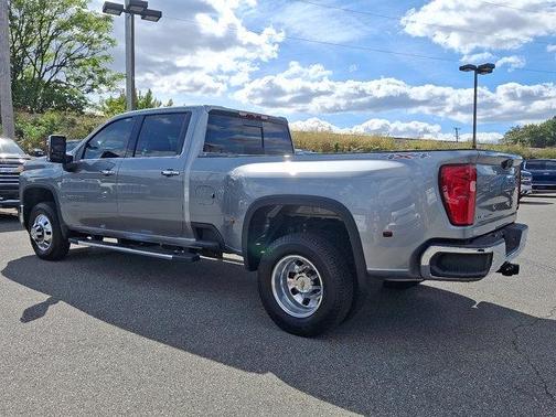 2025 Chevrolet Silverado 3500 LTZ