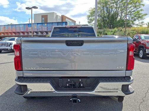 2025 Chevrolet Silverado 3500 LTZ