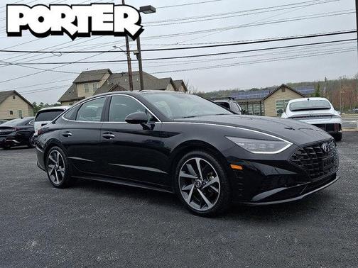 Onyx Black 2023 Hyundai SONATA SEL Plus