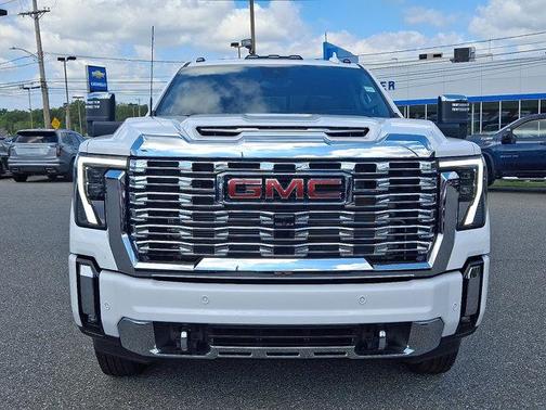 2025 GMC Sierra 3500 Denali