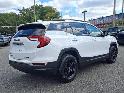 2022 GMC Terrain AT4