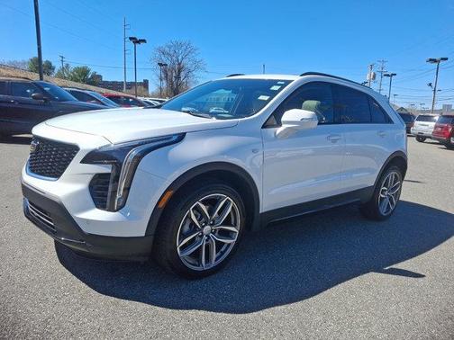 2023 Cadillac XT4 Sport