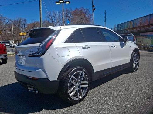 2023 Cadillac XT4 Sport