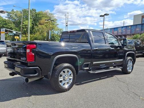 2024 Chevrolet Silverado 2500 High Country