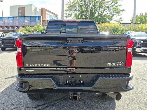 2024 Chevrolet Silverado 2500 High Country