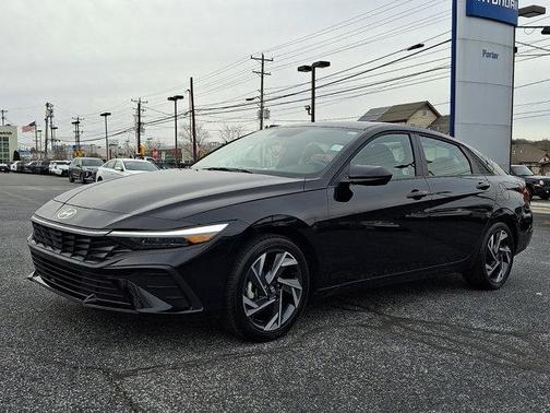 2025 Hyundai ELANTRA SEL Sport