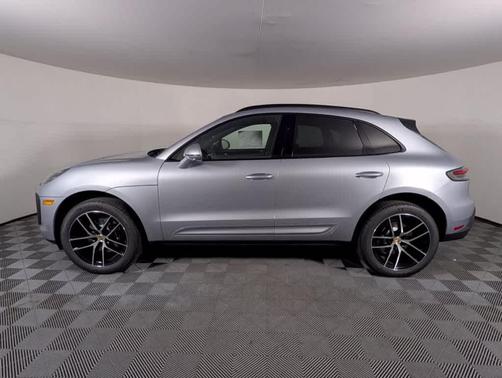 F0/Dolomite Sil 2026 Porsche Macan Macan